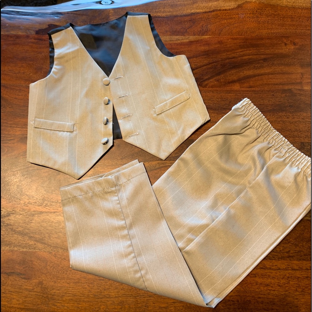 Baby Boys Dress Vest and Pants 24 Months